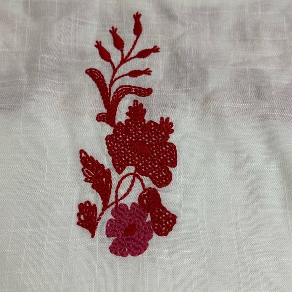 Solitaire Summer Red and White Boxy Embellished Blouse - Picture 12 of 13